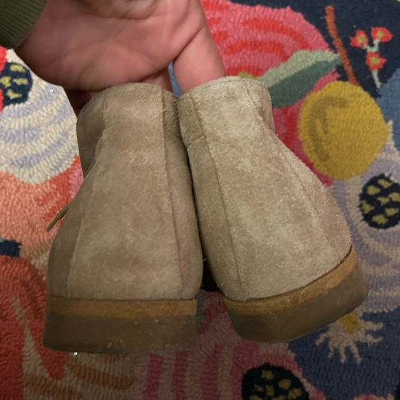 Jenni Kayne Desert Boots Tan Suede
Lace Up - Picture 3 of 5